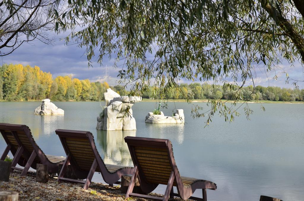 Zagreb Camp Bungalows Rakitje Ngoại thất bức ảnh